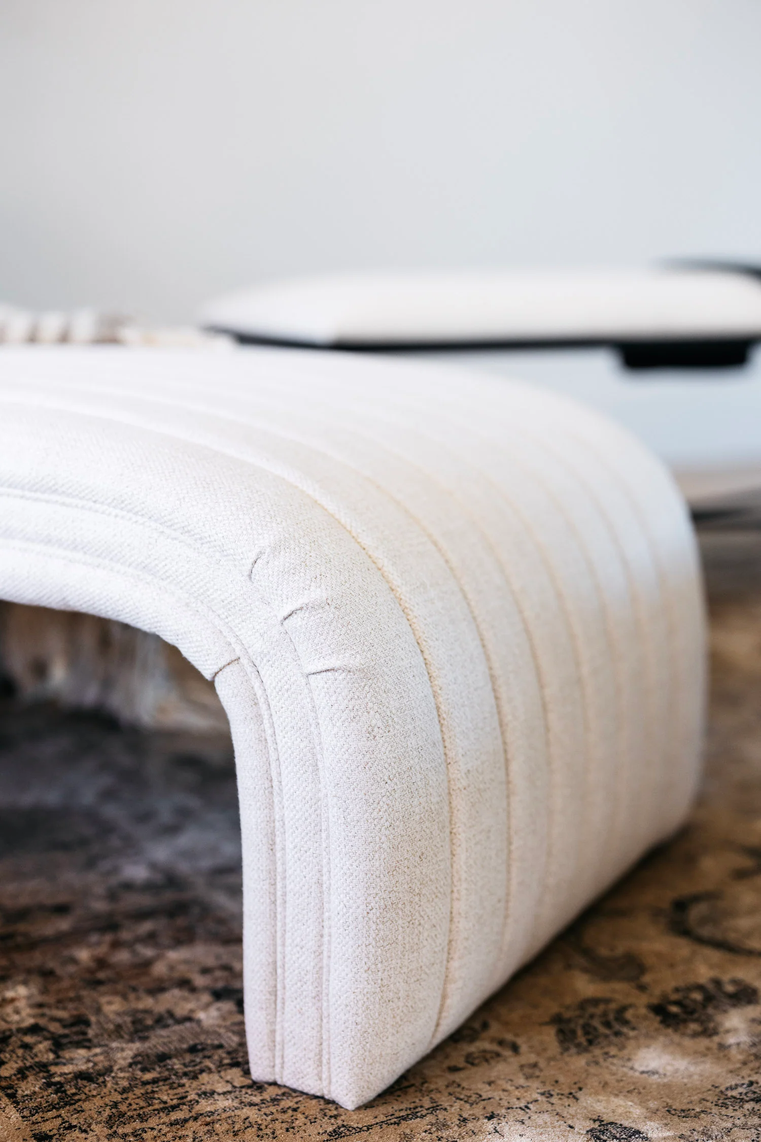 Augustine Chaise Lounge - Image 8