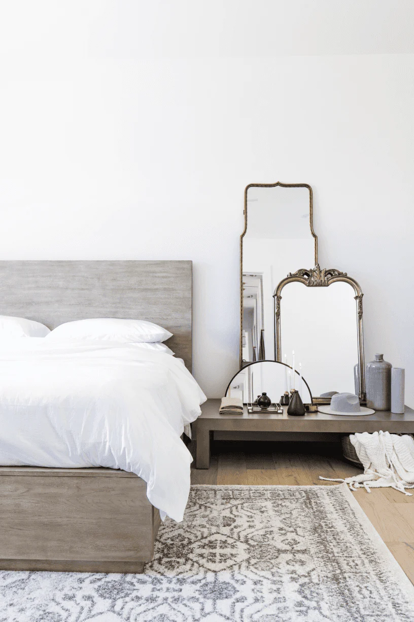 Jacqueline Mirror - Image 3