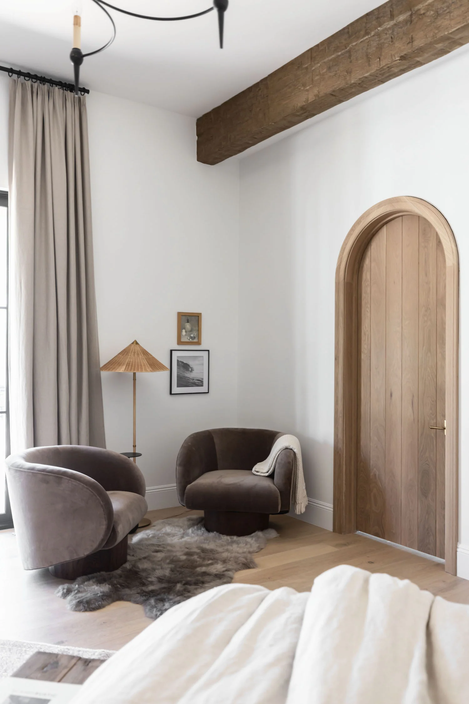 Rotunda Swivel Accent Chair - Image 10