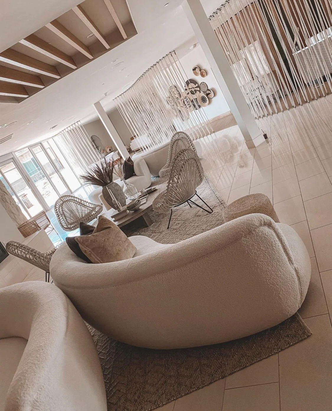 Simone Sheepskin Sofa - Image 17