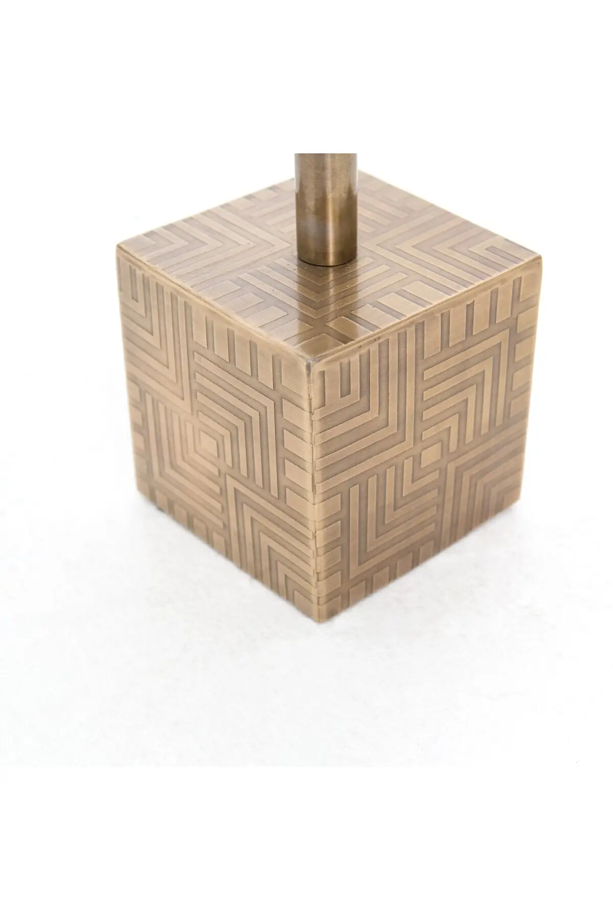 Sirius Adjustable Accent Table - Image 5